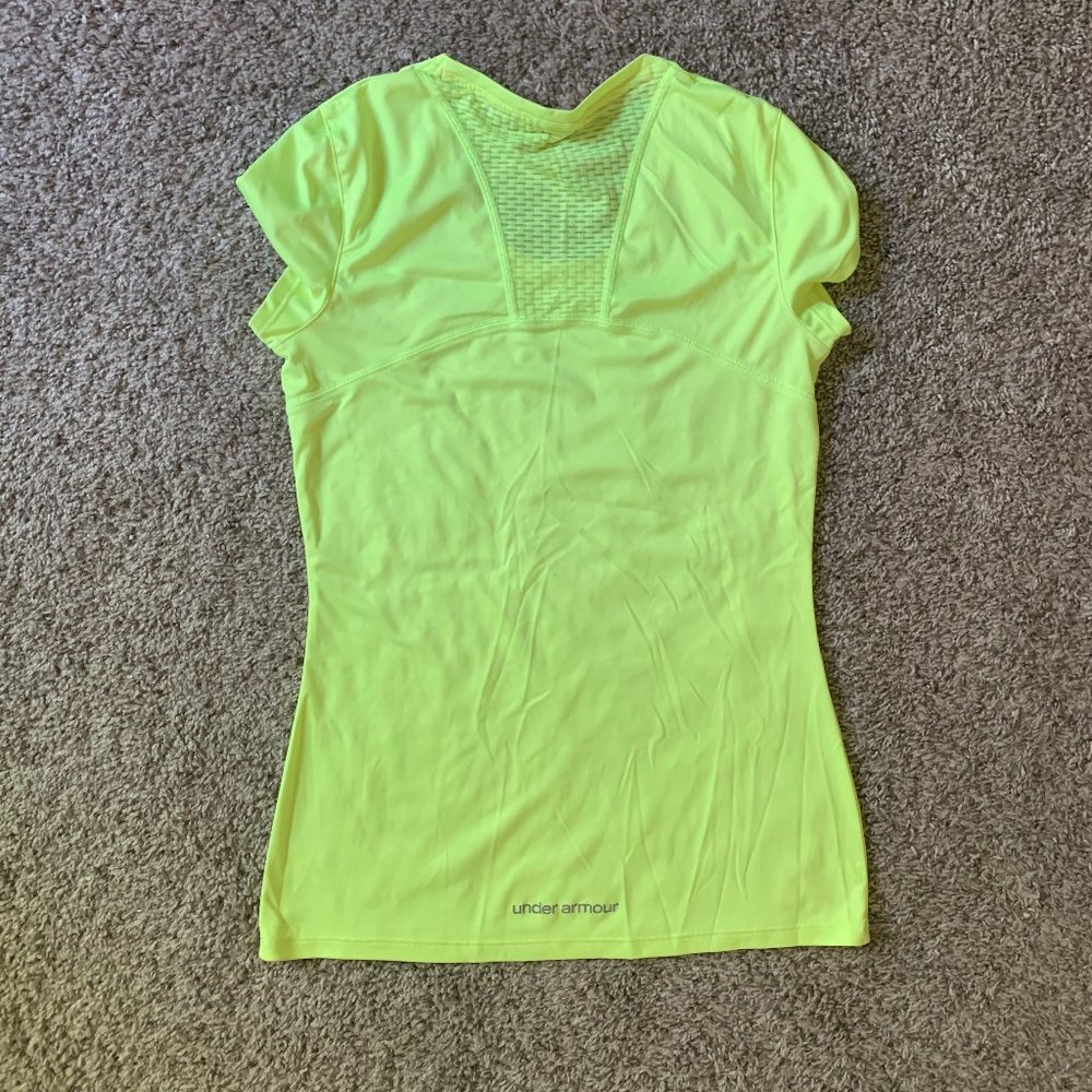 Small Athletic top bundle - Picture 3 of 7